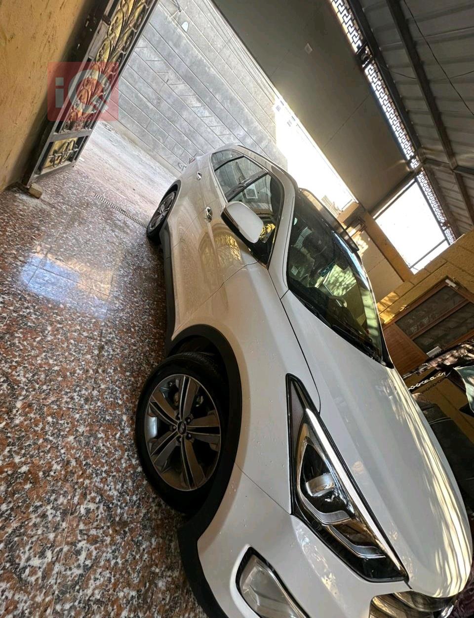 هيونداي سانتافي